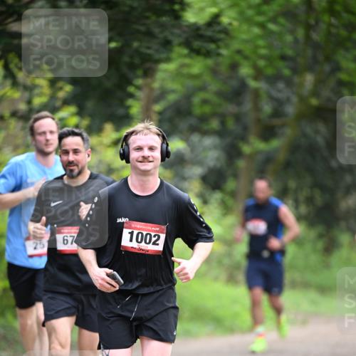 13.04.2025 - Hammer Lauf Dr. Thomas Lammeyer http://msf.ph/oto/7662472 13.04.2025 11:29:33 Laufen 25, 67, 15, 1002 meine-sportfotos.de