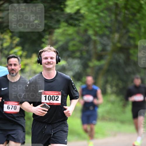 13.04.2025 - Hammer Lauf Dr. Thomas Lammeyer http://msf.ph/oto/7662479 13.04.2025 11:29:33 Laufen 670, 15, 1002 meine-sportfotos.de