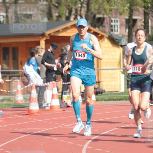 13.04.2025 - Hammer Lauf A. Gomolzig http://msf.ph/oto/7662495 13.04.2025 11:02:33 Ziel 9, 18, 170, 188, 221, 579, 588, 609, 628, 670, 730, 945, 1049, 1139, 1184, 1371, 1898, 1940, 1989 meine-sportfotos.de