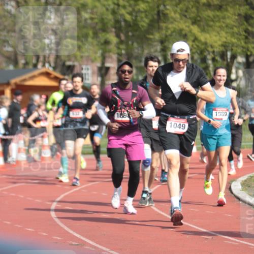 13.04.2025 - Hammer Lauf A. Gomolzig http://msf.ph/oto/7662505 13.04.2025 11:02:41 Ziel 1, 6, 11, 15, 161, 221, 273, 322, 468, 532, 654, 730, 874, 950, 980, 986, 1049, 1258, 1784, 1896, 1898, 1930, 1953, 1954, 1989 meine-sportfotos.de