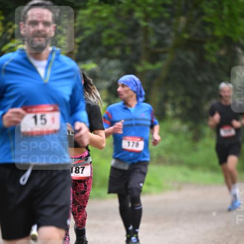 13.04.2025 - Hammer Lauf Dr. Thomas Lammeyer http://msf.ph/oto/7662569 13.04.2025 11:29:51 Laufen 151, 187, 178 meine-sportfotos.de