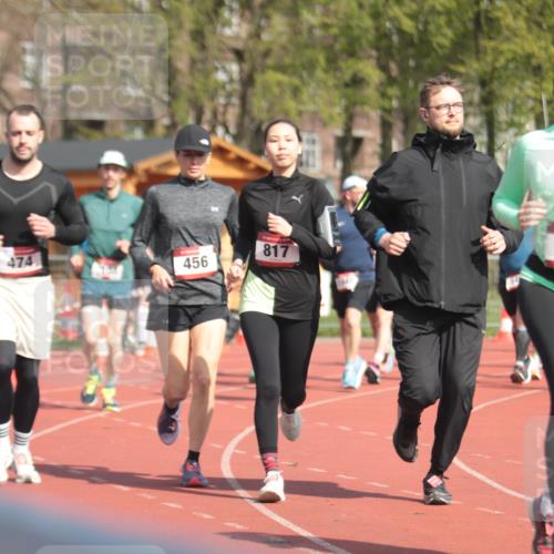 13.04.2025 - Hammer Lauf A. Gomolzig http://msf.ph/oto/7662580 13.04.2025 11:03:25 Ziel 13, 16, 160, 167, 191, 231, 244, 340, 456, 474, 548, 662, 762, 817, 818, 916, 1103, 1208, 1768, 1939, 1945 meine-sportfotos.de