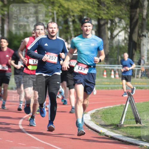 13.04.2025 - Hammer Lauf A. Gomolzig http://msf.ph/oto/7662634 13.04.2025 11:04:00 Ziel 12, 133, 434, 483, 485, 492, 493, 559, 604, 1257, 1303, 1727, 1835, 1923, 1965 meine-sportfotos.de
