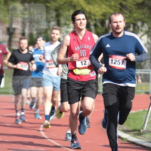 13.04.2025 - Hammer Lauf A. Gomolzig http://msf.ph/oto/7662637 13.04.2025 11:04:01 Ziel 12, 133, 233, 433, 434, 483, 485, 492, 493, 559, 604, 995, 1257, 1303, 1727, 1835, 1923, 1965 meine-sportfotos.de