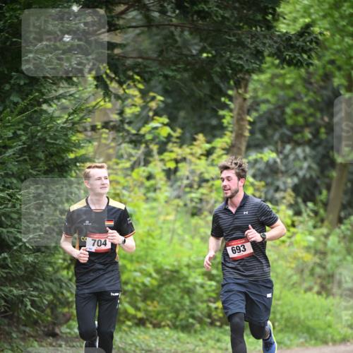 13.04.2025 - Hammer Lauf Dr. Thomas Lammeyer http://msf.ph/oto/7662638 13.04.2025 11:30:01 Laufen 704, 693 meine-sportfotos.de