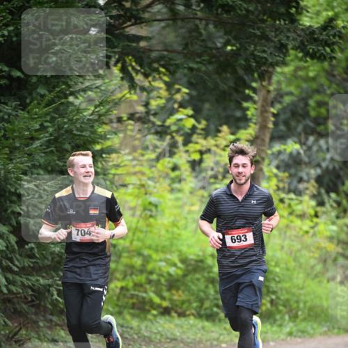 13.04.2025 - Hammer Lauf Dr. Thomas Lammeyer http://msf.ph/oto/7662645 13.04.2025 11:30:02 Laufen 704, 693 meine-sportfotos.de