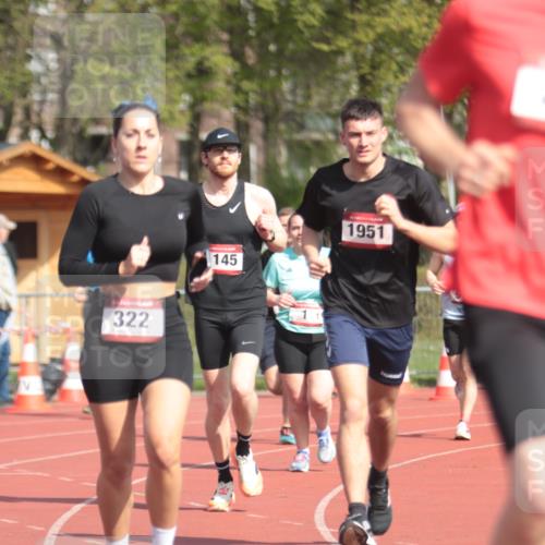 13.04.2025 - Hammer Lauf A. Gomolzig http://msf.ph/oto/7662716 13.04.2025 11:04:48 Ziel 1, 178, 273, 322, 384, 514, 630, 654, 874, 986, 1002, 1896, 1899, 1900, 1930, 1951 meine-sportfotos.de