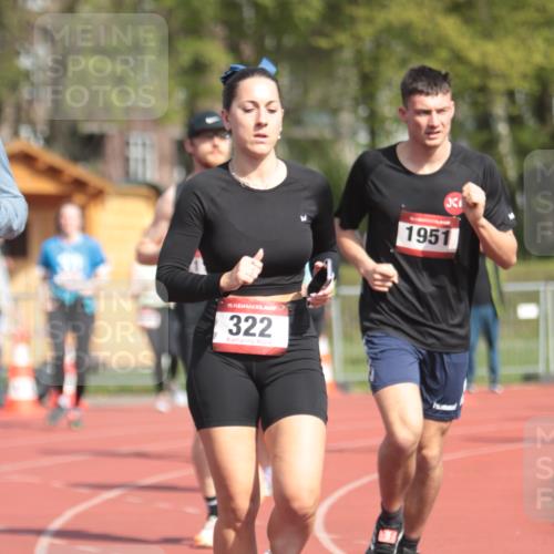 13.04.2025 - Hammer Lauf A. Gomolzig http://msf.ph/oto/7662718 13.04.2025 11:04:49 Ziel 1, 178, 313, 322, 384, 630, 654, 986, 1002, 1267, 1896, 1899, 1900, 1930, 1951 meine-sportfotos.de