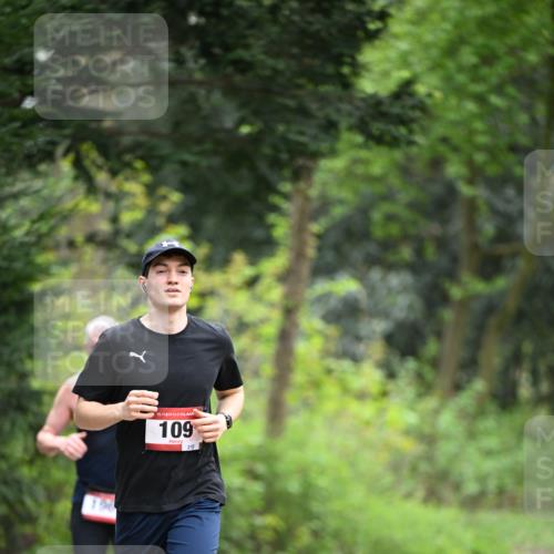 13.04.2025 - Hammer Lauf Dr. Thomas Lammeyer http://msf.ph/oto/7662719 13.04.2025 11:30:08 Laufen 190, 15, 109, 210 meine-sportfotos.de