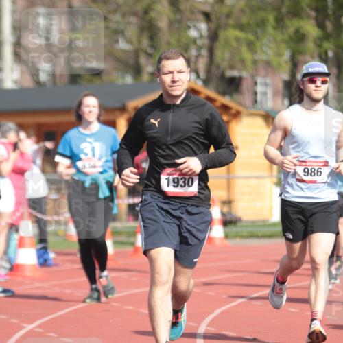13.04.2025 - Hammer Lauf A. Gomolzig http://msf.ph/oto/7662729 13.04.2025 11:04:53 Ziel 1, 178, 218, 232, 313, 384, 444, 630, 654, 693, 704, 705, 917, 929, 986, 1002, 1267, 1819, 1900, 1930 meine-sportfotos.de