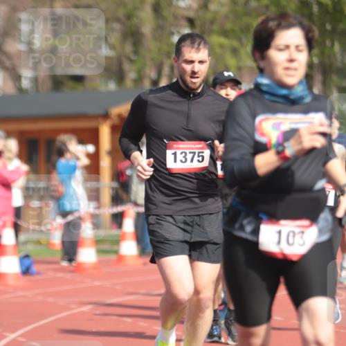 13.04.2025 - Hammer Lauf A. Gomolzig http://msf.ph/oto/7662759 13.04.2025 11:05:09 Ziel 3, 10, 103, 109, 615, 617, 669, 897, 1086, 1375, 1776, 1897 meine-sportfotos.de