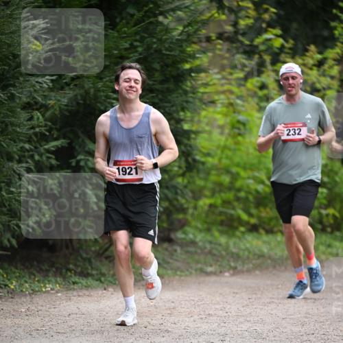 13.04.2025 - Hammer Lauf Dr. Thomas Lammeyer http://msf.ph/oto/7662804 13.04.2025 11:30:18 Laufen 15, 1921, 232 meine-sportfotos.de