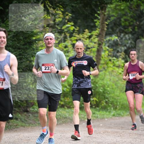 13.04.2025 - Hammer Lauf Dr. Thomas Lammeyer http://msf.ph/oto/7662817 13.04.2025 11:30:20 Laufen 21, 232, 180 meine-sportfotos.de