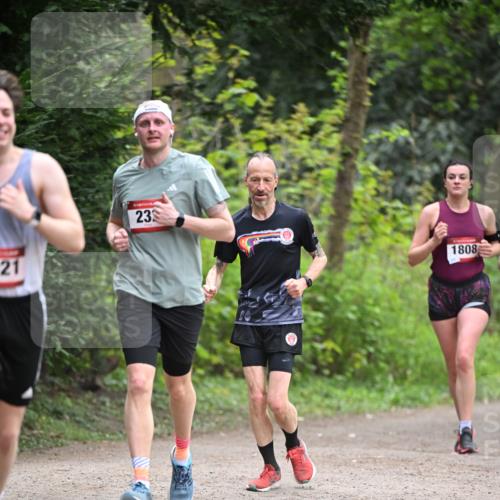 13.04.2025 - Hammer Lauf Dr. Thomas Lammeyer http://msf.ph/oto/7662819 13.04.2025 11:30:20 Laufen 21, 23, 1808 meine-sportfotos.de