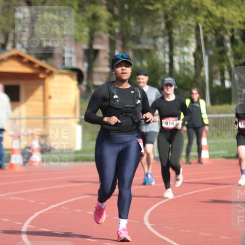 13.04.2025 - Hammer Lauf A. Gomolzig http://msf.ph/oto/7662820 13.04.2025 11:05:55 Ziel 172, 173, 566, 817, 818, 916, 1376, 1768, 1950 meine-sportfotos.de