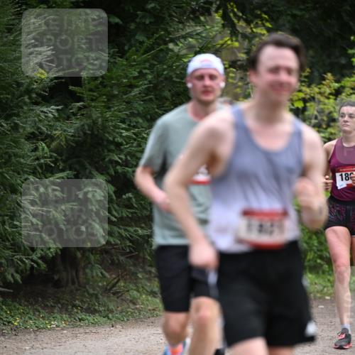 13.04.2025 - Hammer Lauf Dr. Thomas Lammeyer http://msf.ph/oto/7662829 13.04.2025 11:30:21 Laufen 18 meine-sportfotos.de