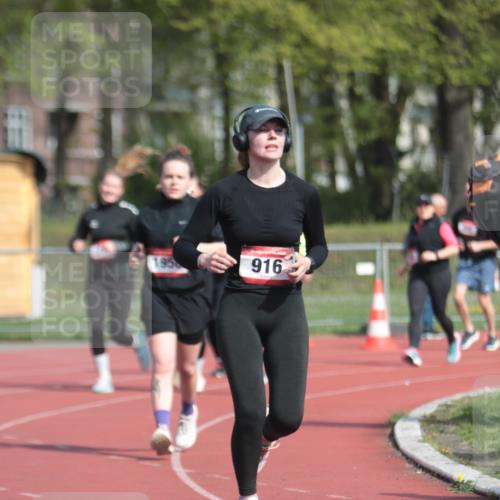 13.04.2025 - Hammer Lauf A. Gomolzig http://msf.ph/oto/7662830 13.04.2025 11:05:58 Ziel 20, 21, 160, 172, 173, 566, 737, 916, 1768, 1950 meine-sportfotos.de
