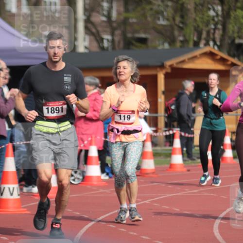 13.04.2025 - Hammer Lauf A. Gomolzig http://msf.ph/oto/7662840 13.04.2025 11:06:13 Ziel 119, 177, 319, 426, 476, 479, 1702, 1802, 1891 meine-sportfotos.de