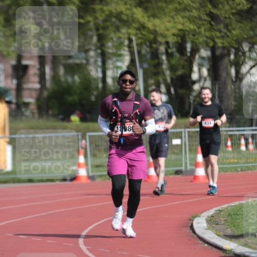 13.04.2025 - Hammer Lauf A. Gomolzig http://msf.ph/oto/7662869 13.04.2025 11:06:54 Ziel 1898 meine-sportfotos.de