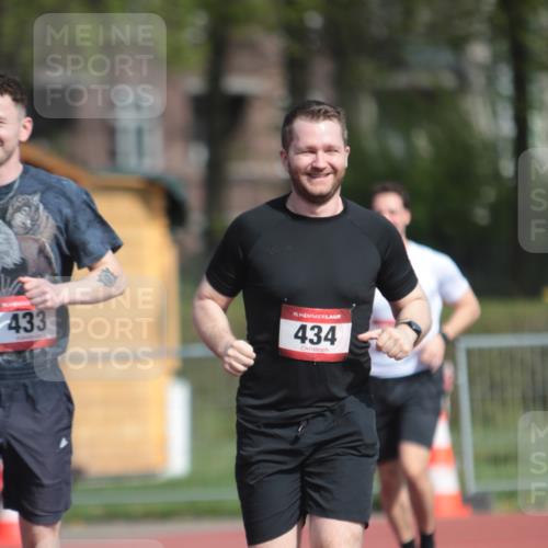 13.04.2025 - Hammer Lauf A. Gomolzig http://msf.ph/oto/7662879 13.04.2025 11:07:00 Ziel 433, 434, 1165, 1166, 1167 meine-sportfotos.de