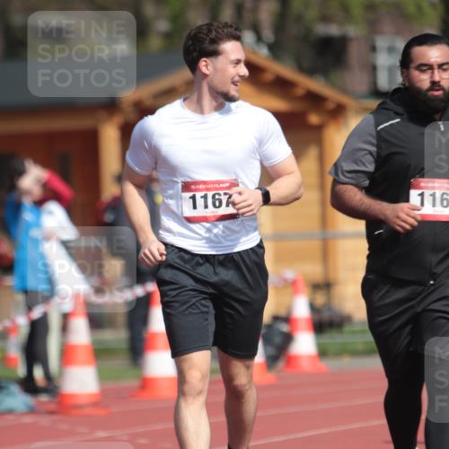 13.04.2025 - Hammer Lauf A. Gomolzig http://msf.ph/oto/7662882 13.04.2025 11:07:05 Ziel 154, 433, 434, 1165, 1166, 1167 meine-sportfotos.de