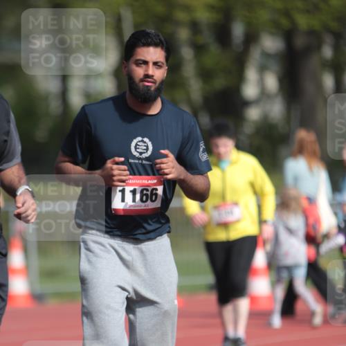 13.04.2025 - Hammer Lauf A. Gomolzig http://msf.ph/oto/7662886 13.04.2025 11:07:07 Ziel 154, 1165, 1166, 1167 meine-sportfotos.de