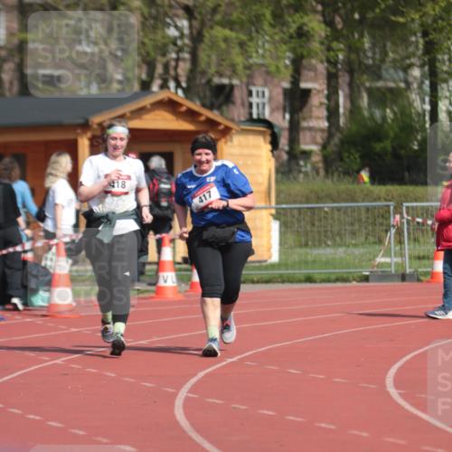 13.04.2025 - Hammer Lauf A. Gomolzig http://msf.ph/oto/7662898 13.04.2025 11:08:12 Ziel 417, 418 meine-sportfotos.de
