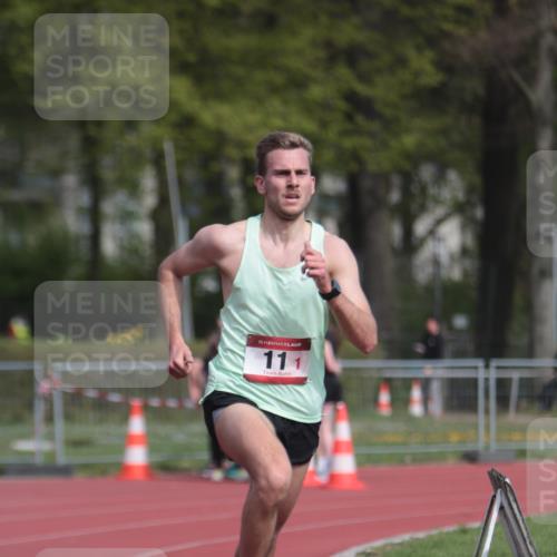 13.04.2025 - Hammer Lauf A. Gomolzig http://msf.ph/oto/7662921 13.04.2025 11:20:11 Ziel 11 meine-sportfotos.de