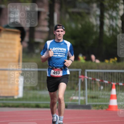 13.04.2025 - Hammer Lauf A. Gomolzig http://msf.ph/oto/7662953 13.04.2025 11:25:01 Ziel 492, 493 meine-sportfotos.de