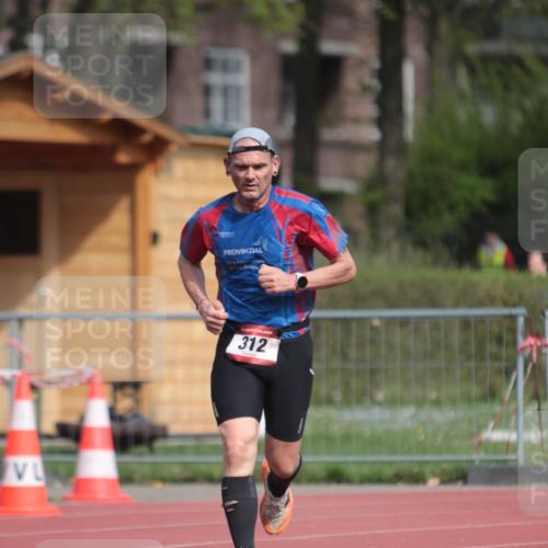 13.04.2025 - Hammer Lauf A. Gomolzig http://msf.ph/oto/7662958 13.04.2025 11:25:08 Ziel 312 meine-sportfotos.de