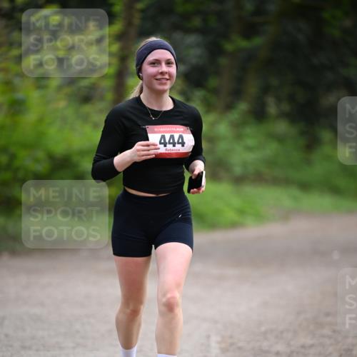 13.04.2025 - Hammer Lauf Dr. Thomas Lammeyer http://msf.ph/oto/7662995 13.04.2025 11:30:43 Laufen 15, 444 meine-sportfotos.de