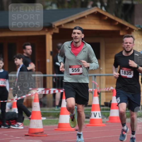13.04.2025 - Hammer Lauf A. Gomolzig http://msf.ph/oto/7663011 13.04.2025 11:26:16 Ziel 559, 770, 1044, 1303, 1835, 1923, 1965 meine-sportfotos.de