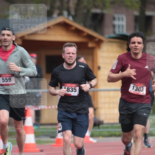 13.04.2025 - Hammer Lauf A. Gomolzig http://msf.ph/oto/7663013 13.04.2025 11:26:17 Ziel 559, 770, 1044, 1303, 1835, 1923, 1965 meine-sportfotos.de