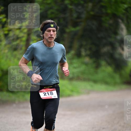 13.04.2025 - Hammer Lauf Dr. Thomas Lammeyer http://msf.ph/oto/7663050 13.04.2025 11:30:58 Laufen 15, 218, 252 meine-sportfotos.de