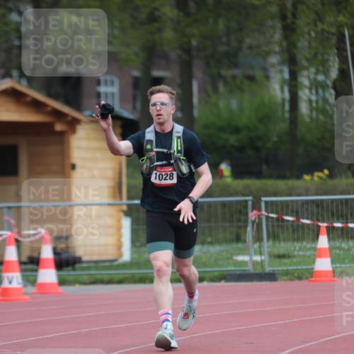 13.04.2025 - Hammer Lauf A. Gomolzig http://msf.ph/oto/7663104 13.04.2025 11:28:21 Ziel 1028 meine-sportfotos.de