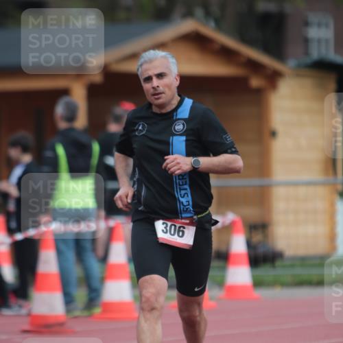 13.04.2025 - Hammer Lauf A. Gomolzig http://msf.ph/oto/7663123 13.04.2025 11:28:38 Ziel 306 meine-sportfotos.de