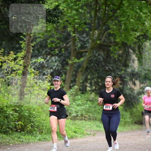 13.04.2025 - Hammer Lauf Dr. Thomas Lammeyer http://msf.ph/oto/7663131 13.04.2025 11:31:14 Laufen 572, 571 meine-sportfotos.de