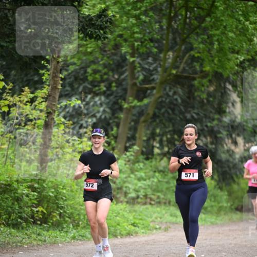 13.04.2025 - Hammer Lauf Dr. Thomas Lammeyer http://msf.ph/oto/7663133 13.04.2025 11:31:14 Laufen 572, 571 meine-sportfotos.de