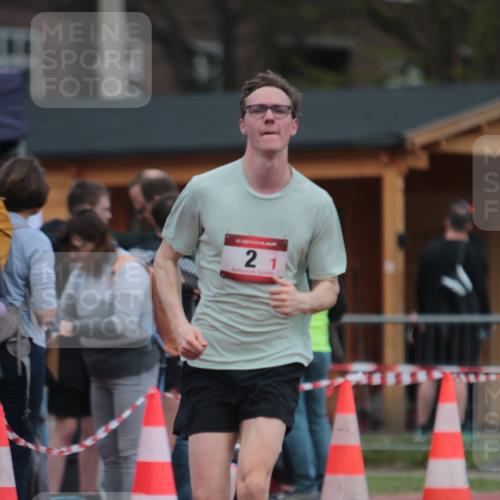 13.04.2025 - Hammer Lauf A. Gomolzig http://msf.ph/oto/7663138 13.04.2025 11:28:48 Ziel 2, 1257, 1804 meine-sportfotos.de