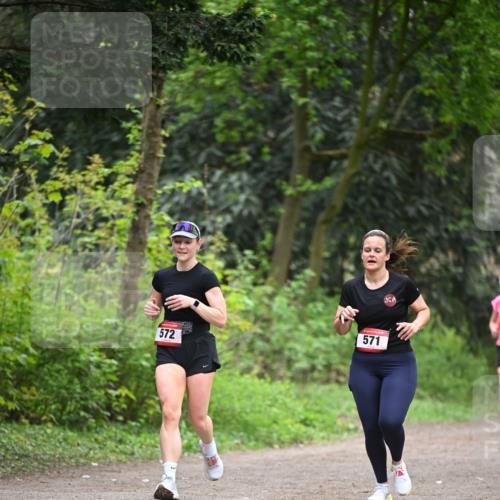 13.04.2025 - Hammer Lauf Dr. Thomas Lammeyer http://msf.ph/oto/7663142 13.04.2025 11:31:15 Laufen 571, 572 meine-sportfotos.de