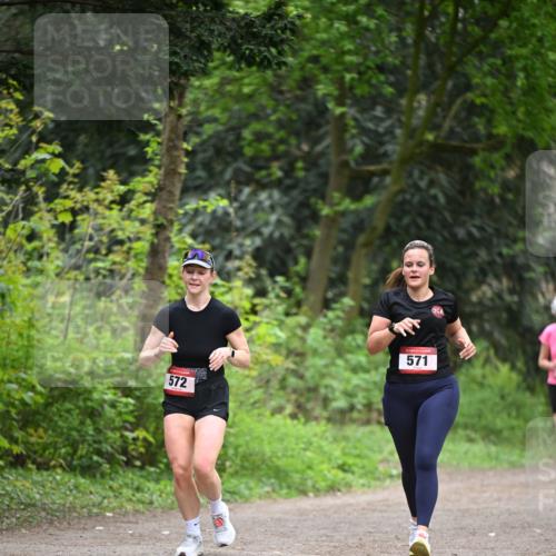 13.04.2025 - Hammer Lauf Dr. Thomas Lammeyer http://msf.ph/oto/7663144 13.04.2025 11:31:15 Laufen 572, 571 meine-sportfotos.de
