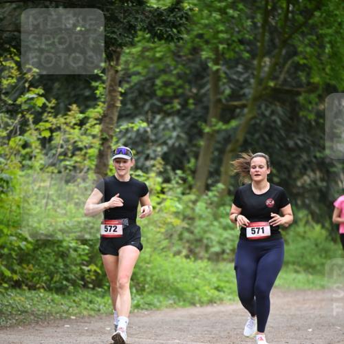 13.04.2025 - Hammer Lauf Dr. Thomas Lammeyer http://msf.ph/oto/7663146 13.04.2025 11:31:15 Laufen 572, 571 meine-sportfotos.de