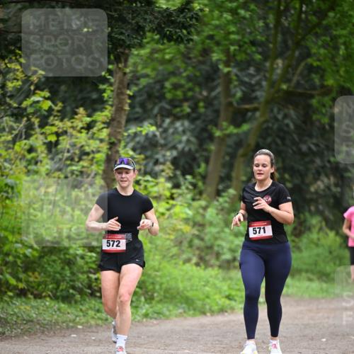 13.04.2025 - Hammer Lauf Dr. Thomas Lammeyer http://msf.ph/oto/7663149 13.04.2025 11:31:15 Laufen 572, 571 meine-sportfotos.de