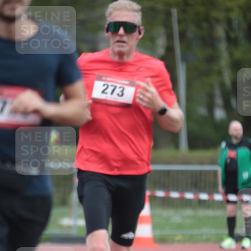 13.04.2025 - Hammer Lauf A. Gomolzig http://msf.ph/oto/7663162 13.04.2025 11:29:07 Ziel 273, 730, 1174, 1899 meine-sportfotos.de