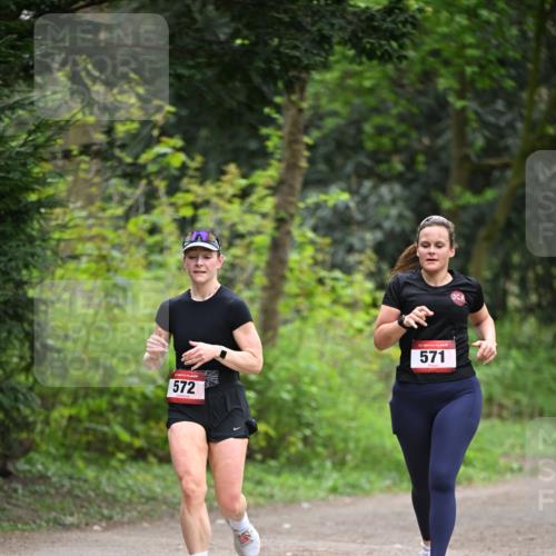 13.04.2025 - Hammer Lauf Dr. Thomas Lammeyer http://msf.ph/oto/7663168 13.04.2025 11:31:16 Laufen 572, 15, 571 meine-sportfotos.de