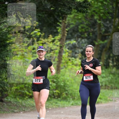 13.04.2025 - Hammer Lauf Dr. Thomas Lammeyer http://msf.ph/oto/7663172 13.04.2025 11:31:16 Laufen 572, 571 meine-sportfotos.de