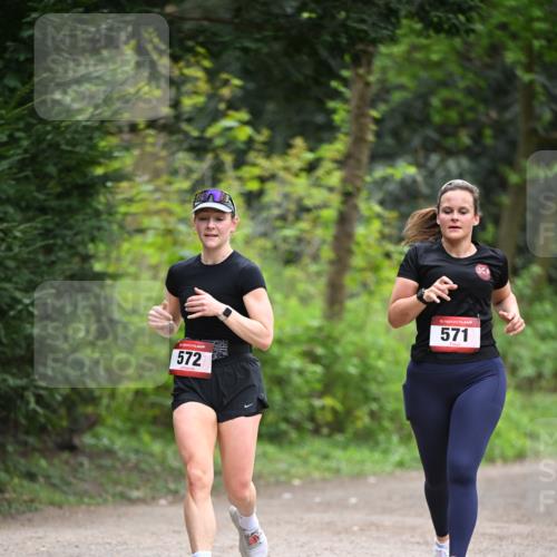 13.04.2025 - Hammer Lauf Dr. Thomas Lammeyer http://msf.ph/oto/7663179 13.04.2025 11:31:17 Laufen 572, 15, 571 meine-sportfotos.de