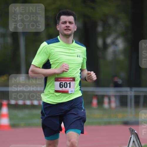 13.04.2025 - Hammer Lauf A. Gomolzig http://msf.ph/oto/7663185 13.04.2025 11:29:40 Ziel 601 meine-sportfotos.de