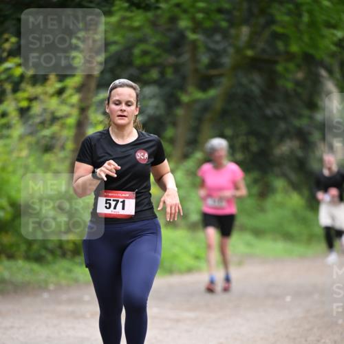 13.04.2025 - Hammer Lauf Dr. Thomas Lammeyer http://msf.ph/oto/7663191 13.04.2025 11:31:18 Laufen 15, 571 meine-sportfotos.de