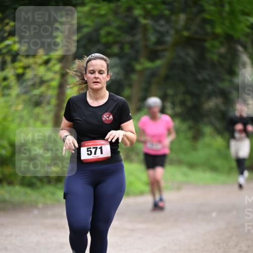 13.04.2025 - Hammer Lauf Dr. Thomas Lammeyer http://msf.ph/oto/7663196 13.04.2025 11:31:18 Laufen 15, 571 meine-sportfotos.de